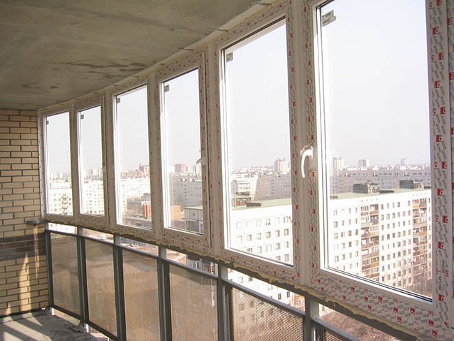 Недорогое остекление общего балкона Хотьково